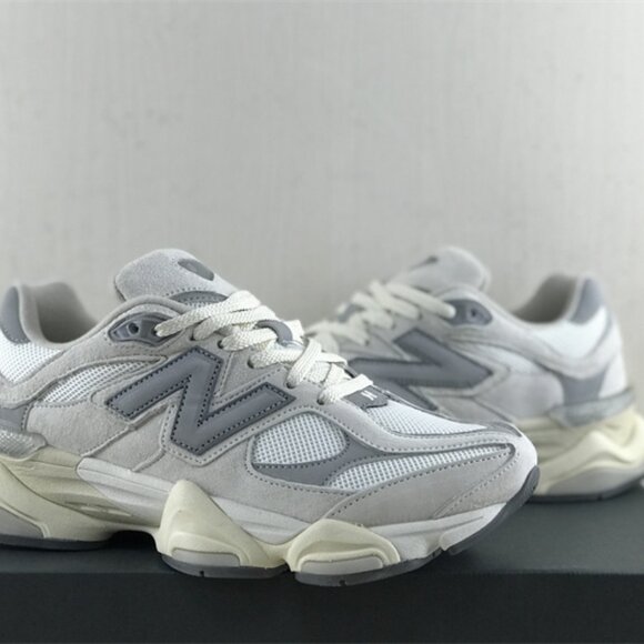 New Balance 9060 Light Blue Mens Sports Casual Shoes - Picture 9 of 14